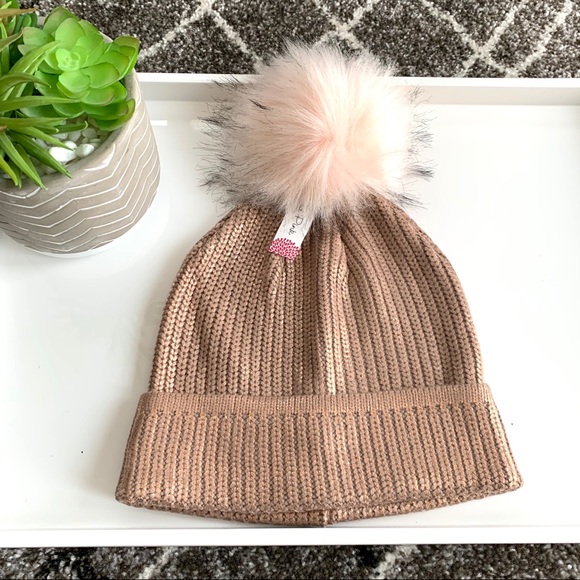 Tickled Pink Accessories - Pom pom beanie in rose gold, NWT